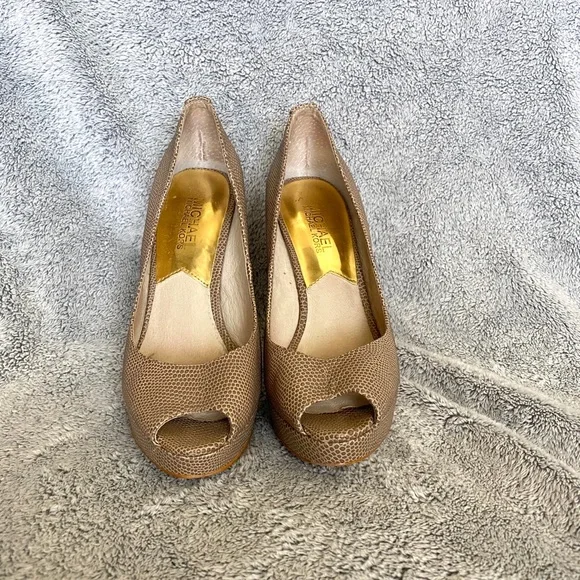 Michael Kors York Platform Heels Dark Dune Size 6 - Picture 3 of 9
